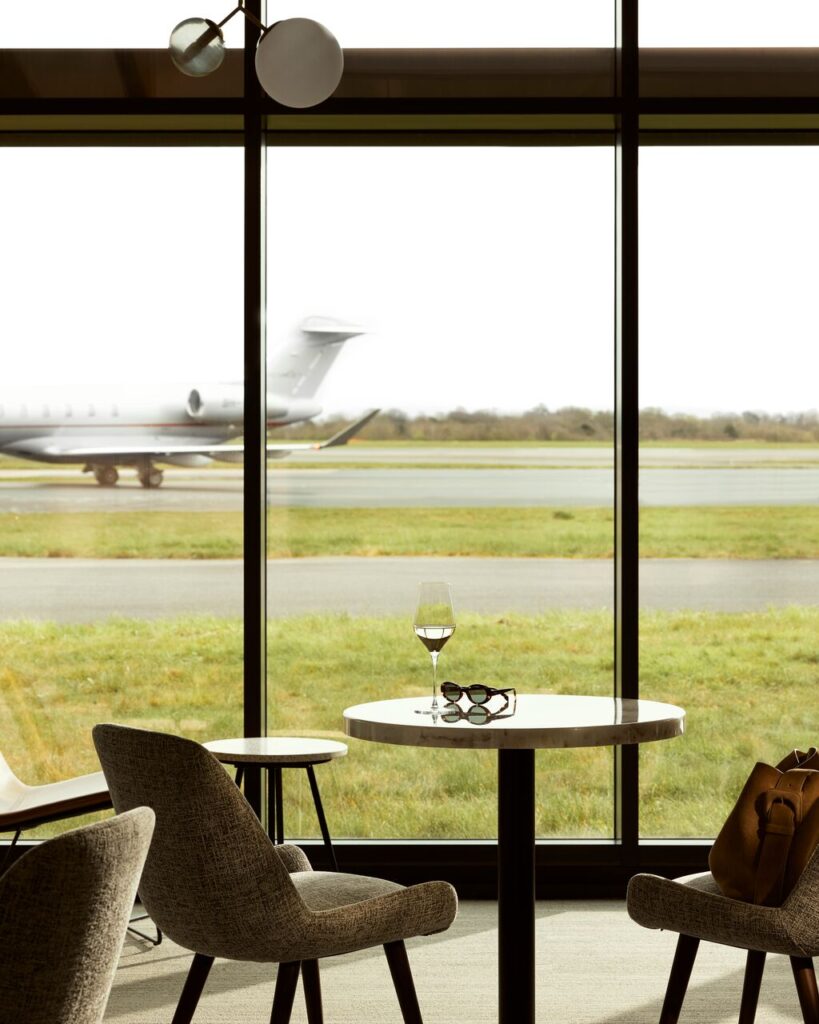 Manchester Aiport Luxury Chauffeur for Aether